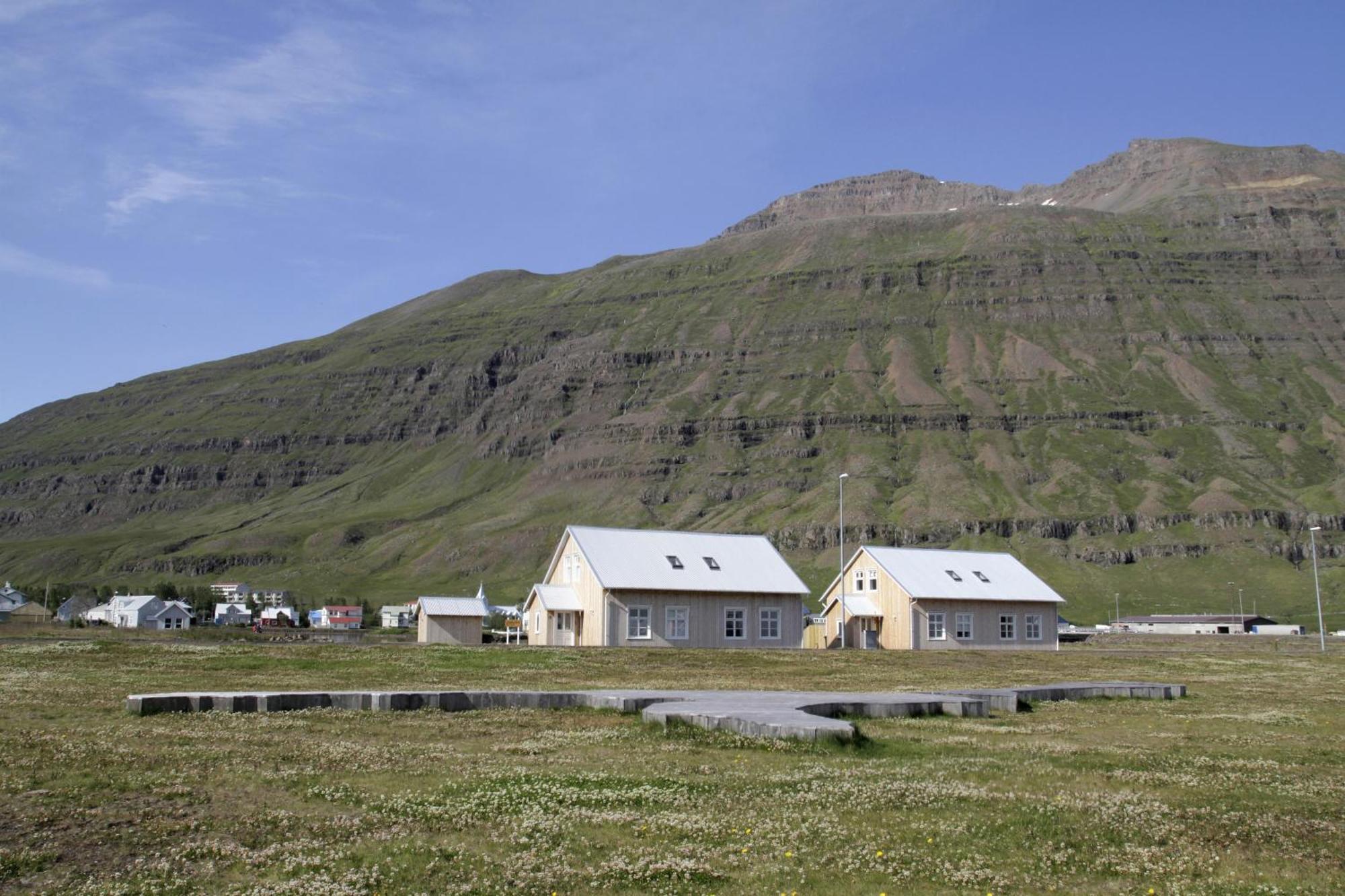 Lonsleira Apartments Seythisfjorthur Bilik gambar