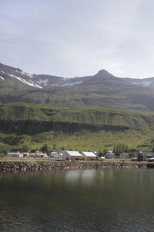 Lonsleira Apartments Seythisfjorthur Bilik gambar